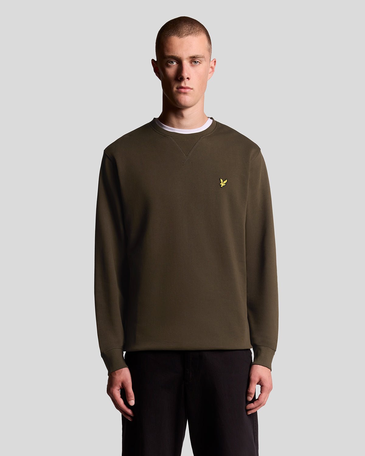 Lyle & Scott Men's   Green Cotton Crew Neck Sweatshirt in Size S, BrandAlley