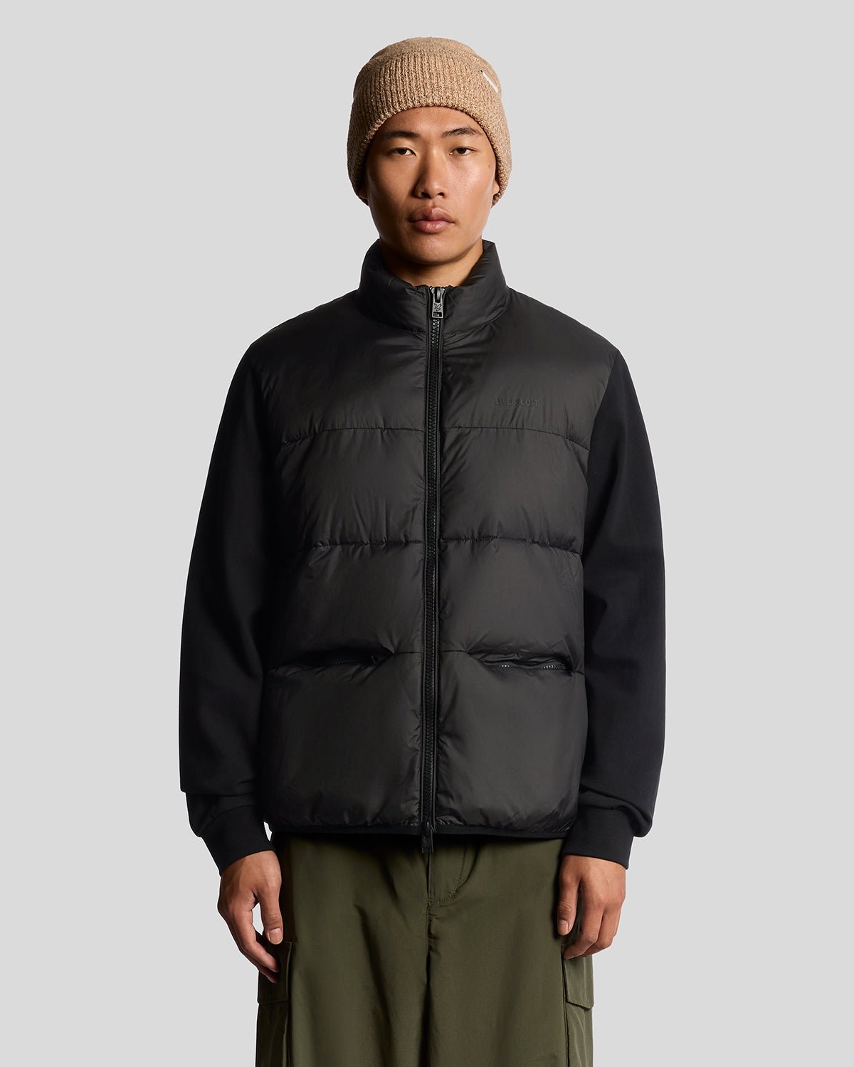 Lyle & Scott Men's  Hybrid Puffer Jacket in Size S, BrandAlley