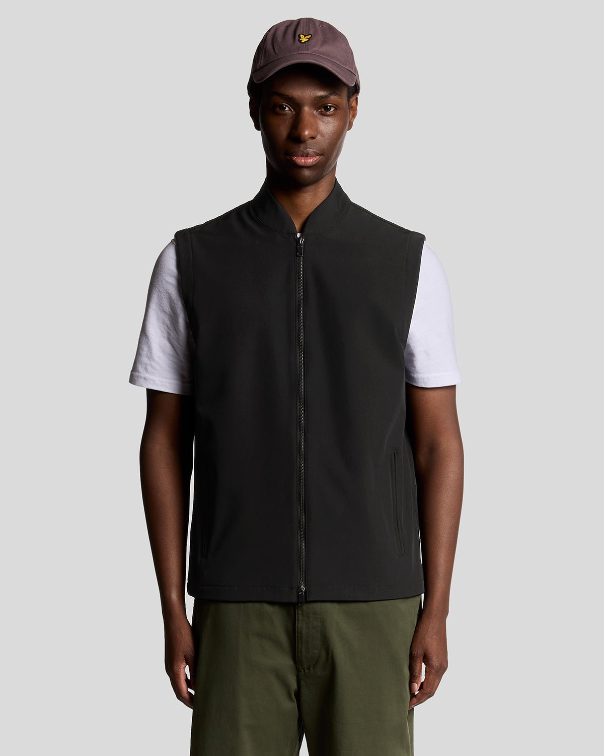 Lyle & Scott Men's  Technical Stretch Softshell Gilet in Size XXL, BrandAlley
