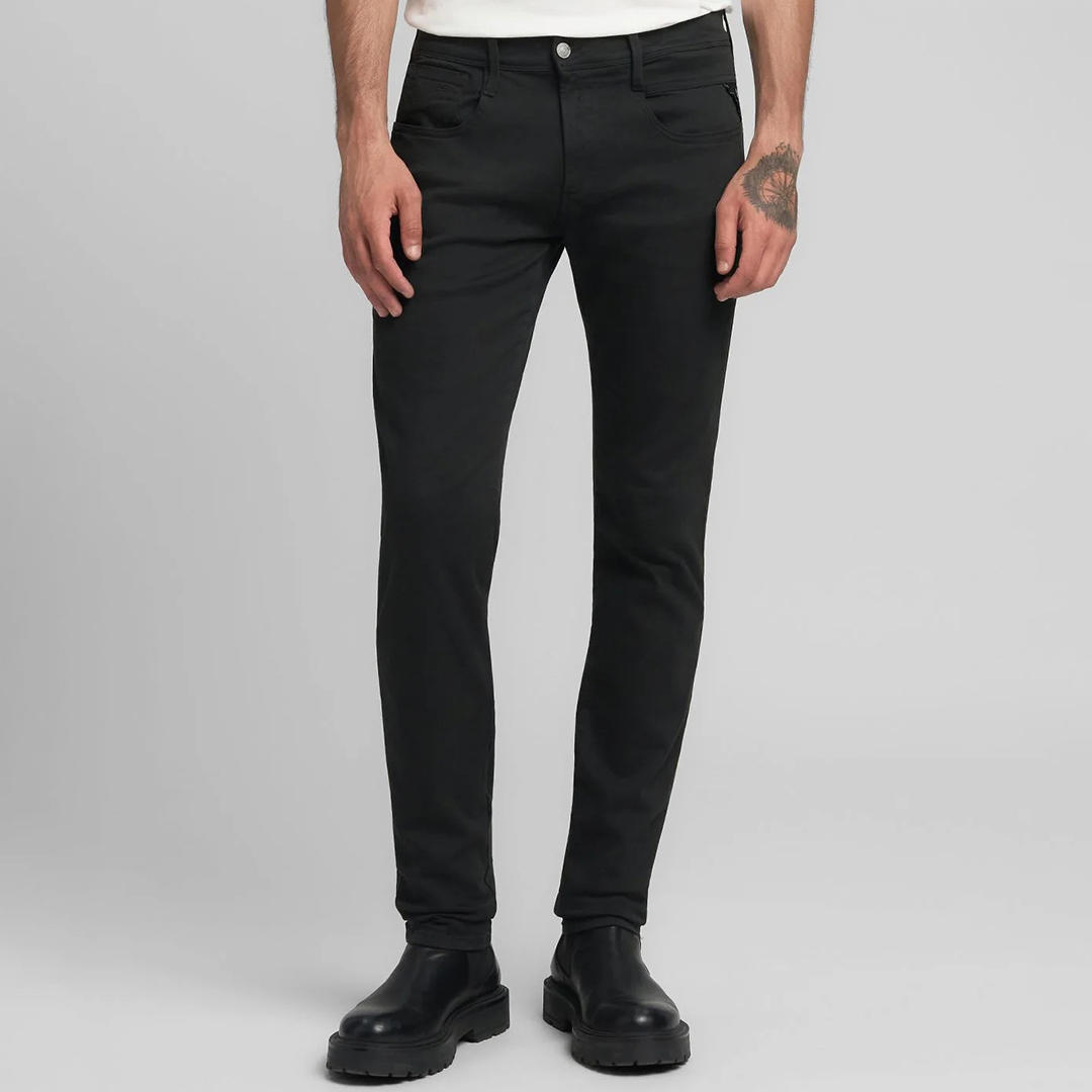 Replay Men's  Black Anbass Hyperflex Xlite Jeans in Size 34 32, BrandAlley