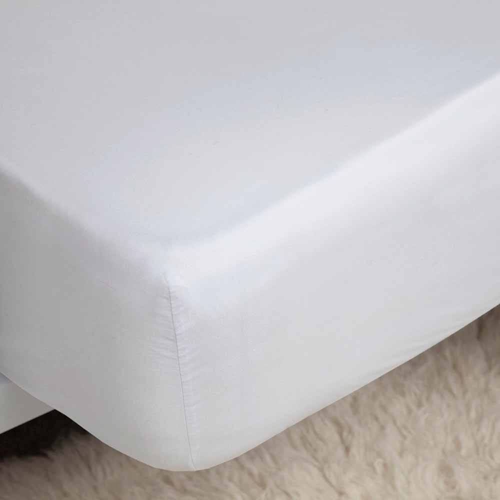 Belledorm    White Bamboo Fitted Sheet 4Ft With 15" Depth in Size Small Double, BrandAlley