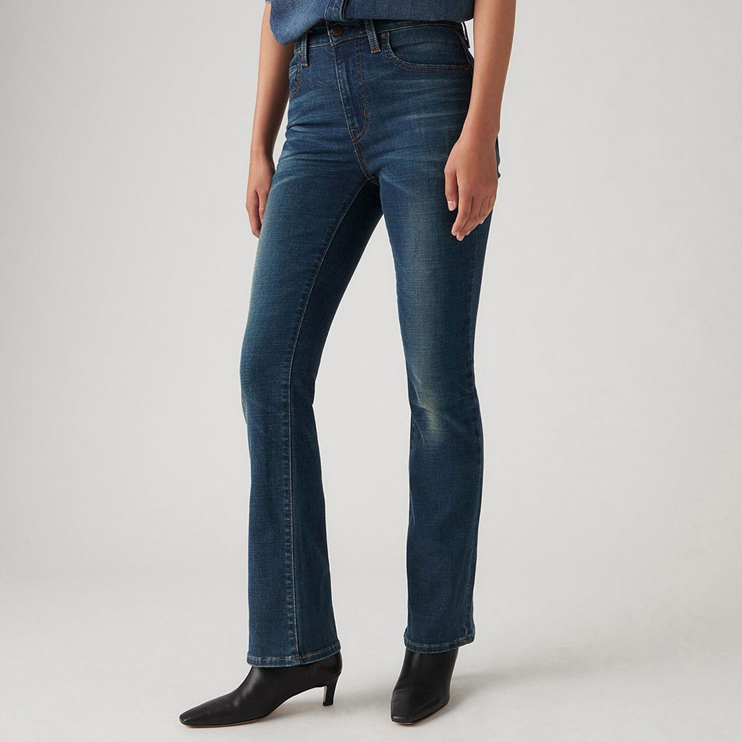 Levi's Women's  Navy 725™ High Rise Bootcut Jeans in Size 28 34, BrandAlley