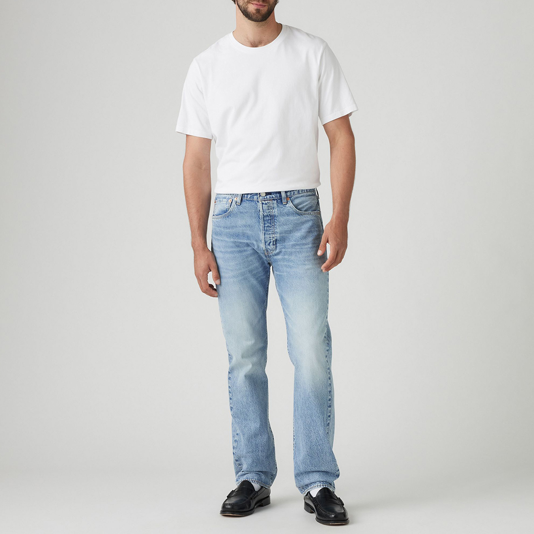 Levi's Men's  Light Blue 501® Levis Original Jeans in Size 33 34, BrandAlley