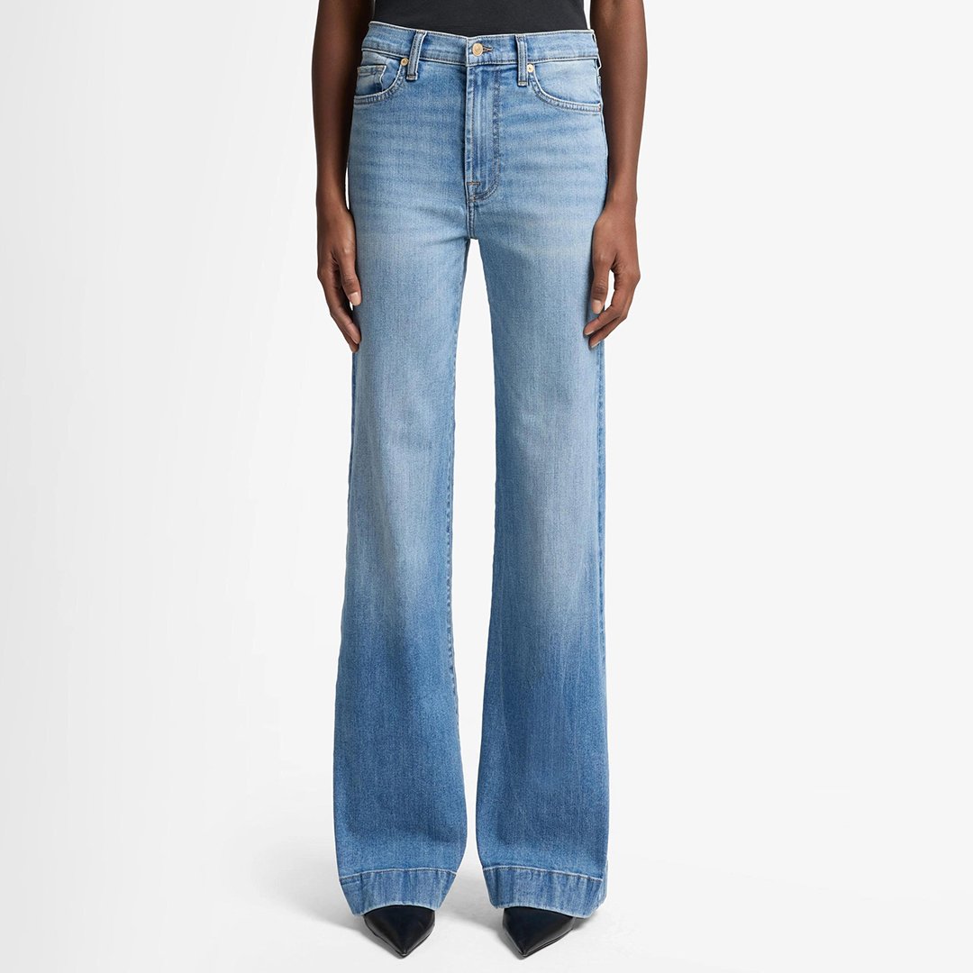 7 For All Mankind Light Blue Modern Dojo Flared Jeans - Size 26
