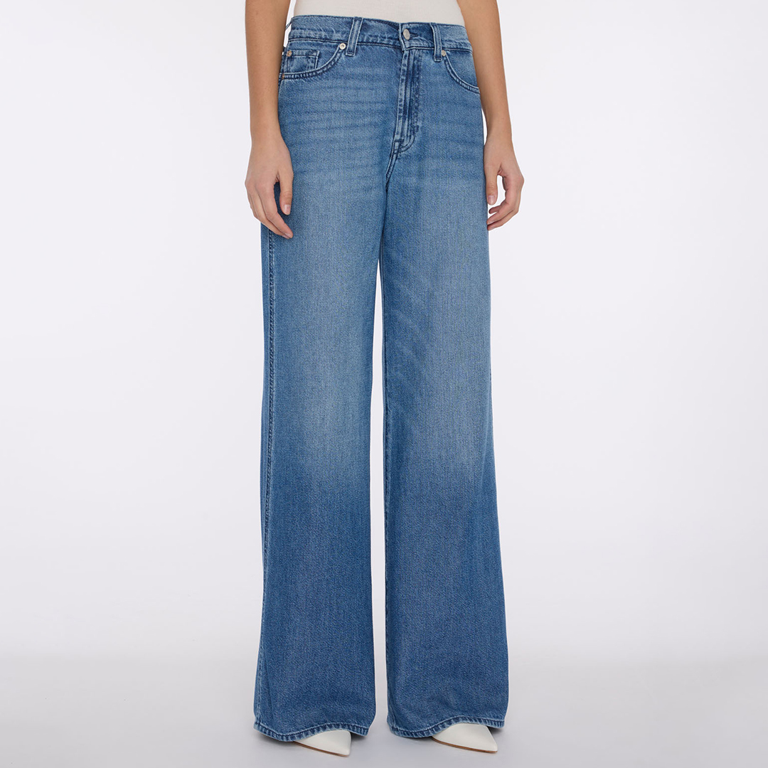 7 For All Mankind Women's  Blue Lotta Wide Leg Jeans in Size 32, BrandAlley