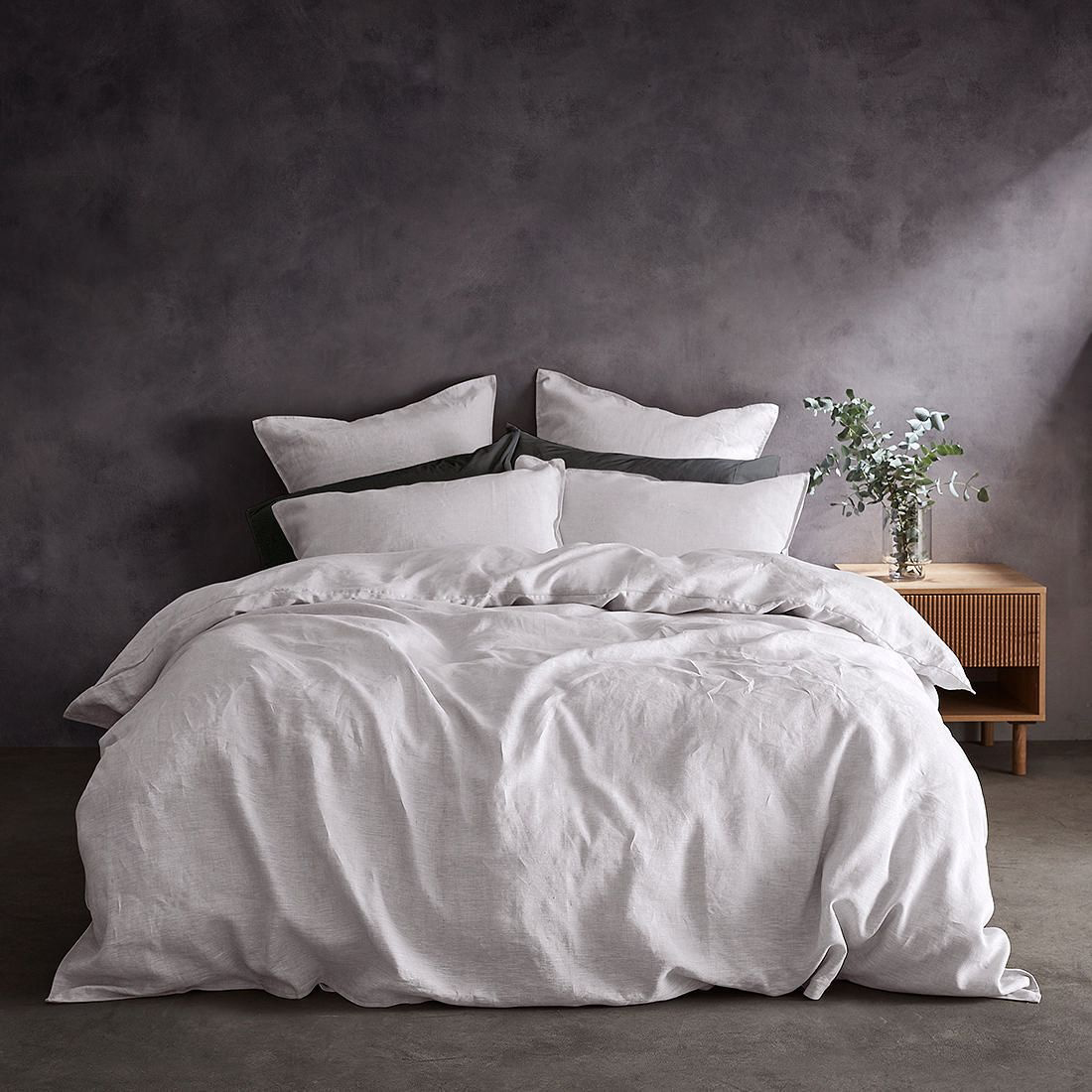 Lazy Linen    White Pure Washed Linen Duvet Cover in Size Kingsize, BrandAlley