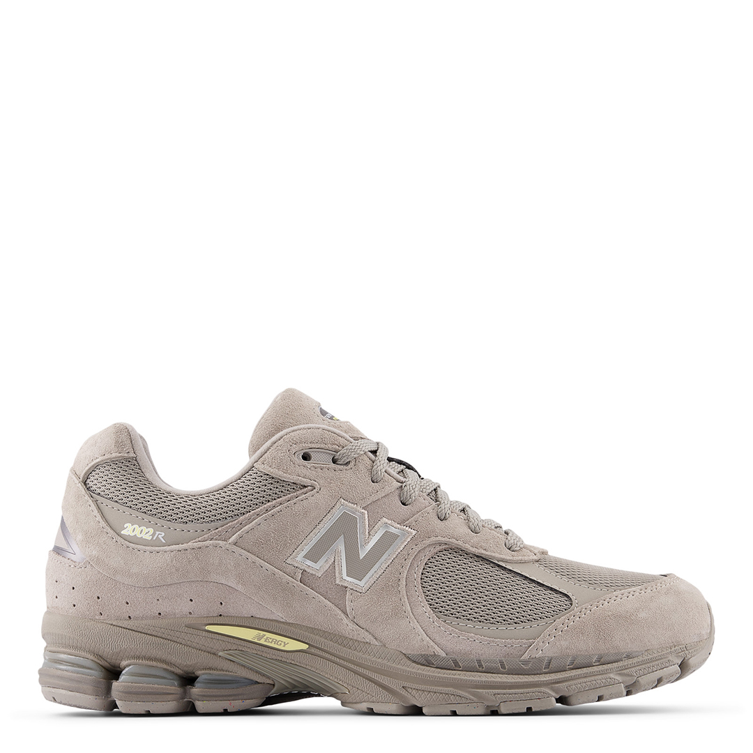New Balance Men's   Arid Stone 2002R Lifestyle Trainer in Size 4, BrandAlley