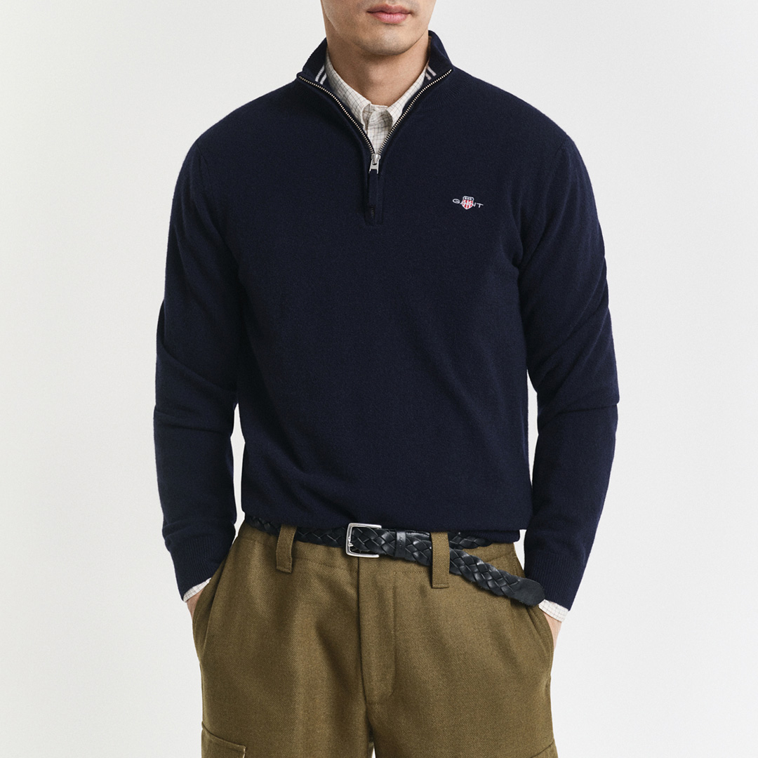 Gant Men's  Navy Superfine Lambswool Quarter Zip Jumper in Size S, BrandAlley