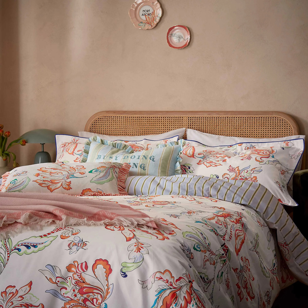 Yvonne Ellen     Signature Floral Duvet Cover Set Super King in Size Superking, BrandAlley