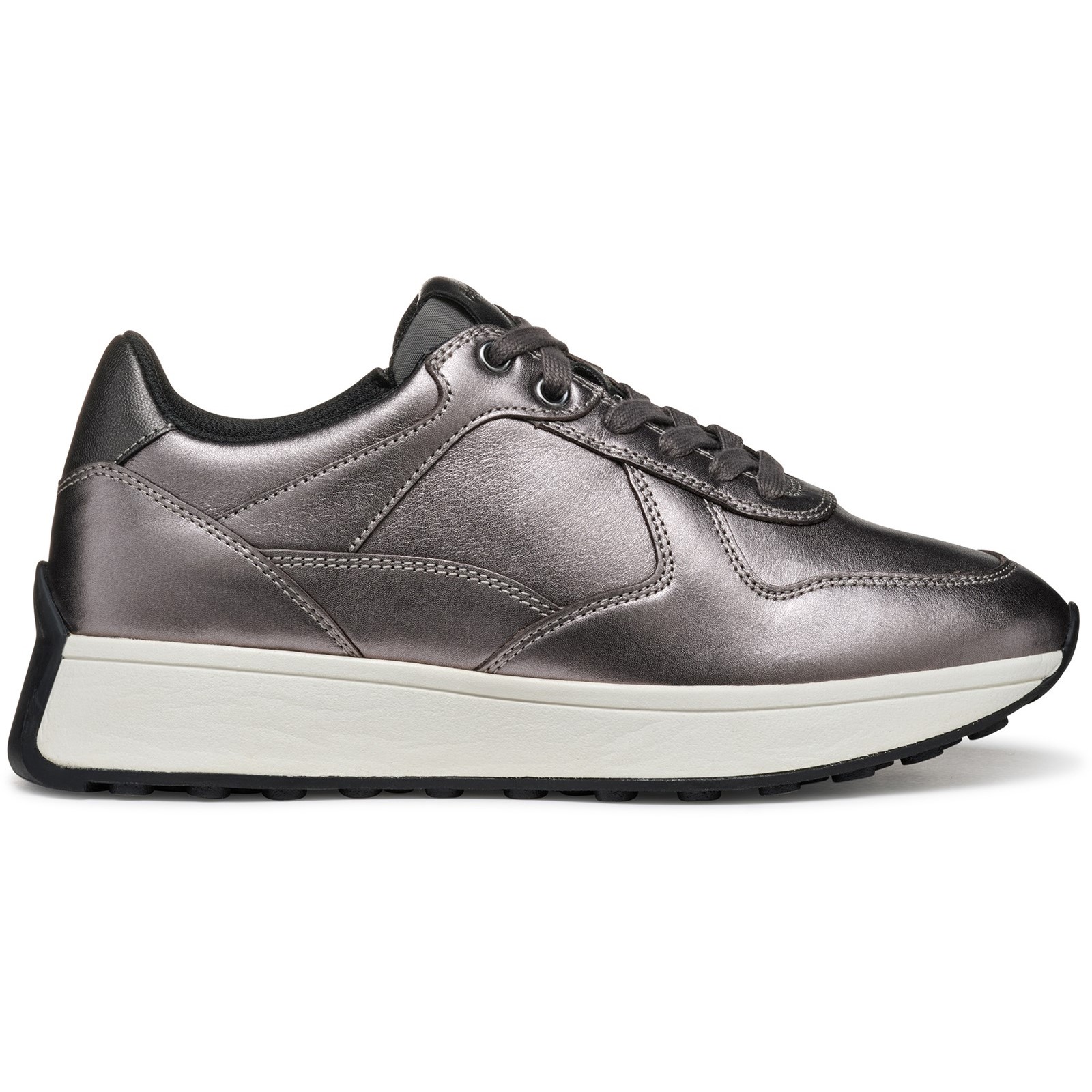 Geox Women's  D Amabel A Metallic Sneakers in Size 7.5, BrandAlley