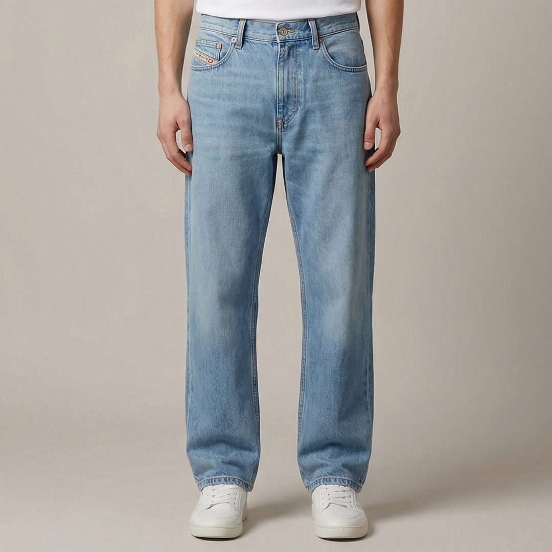 Diesel Men's   Blue 2010 D-Macs Jeans in Size 34 32, BrandAlley