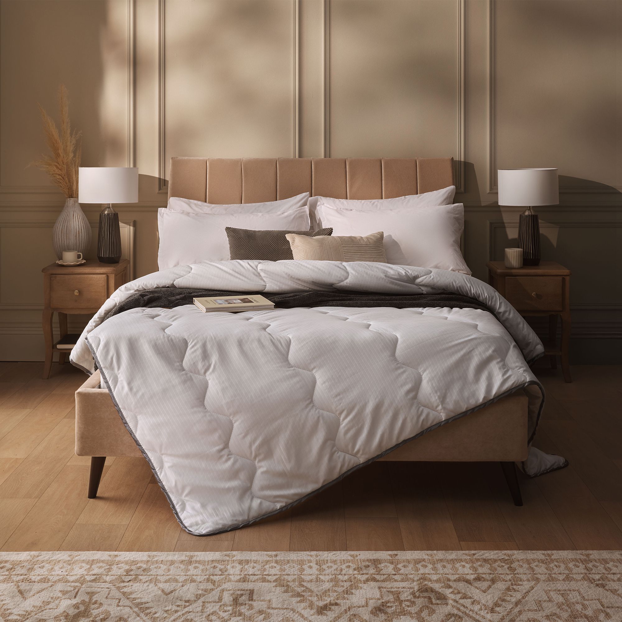 Sleepeezee   Hotel Luxe 10.5 Tog Duvet in Size Single, BrandAlley