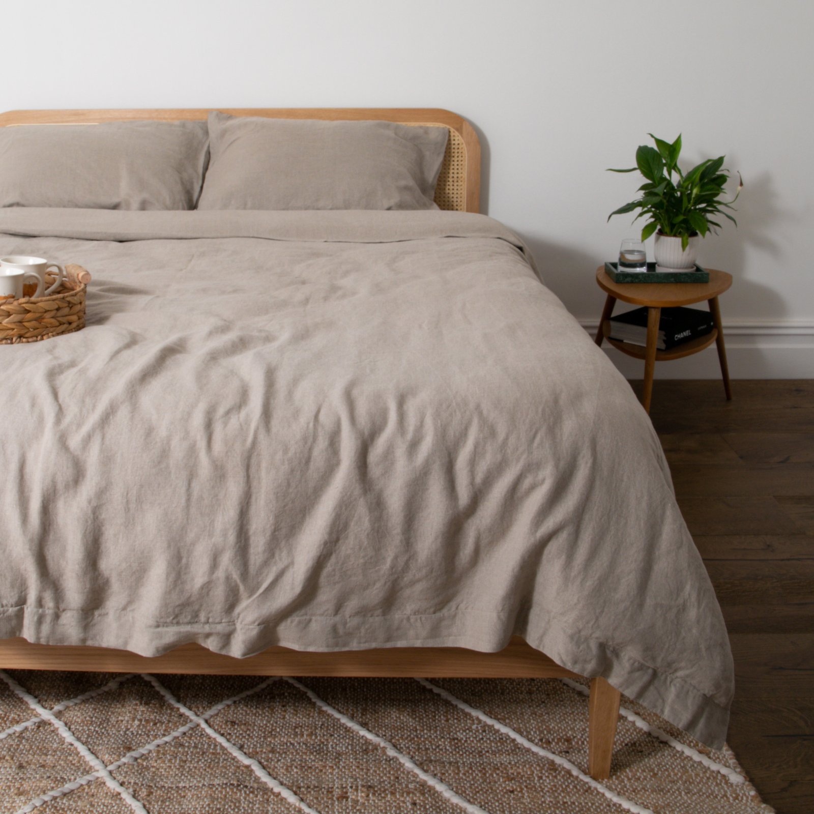 Native   Natural Single 100% Linen Duvet Cover (135x200cm) in Size Single, BrandAlley
