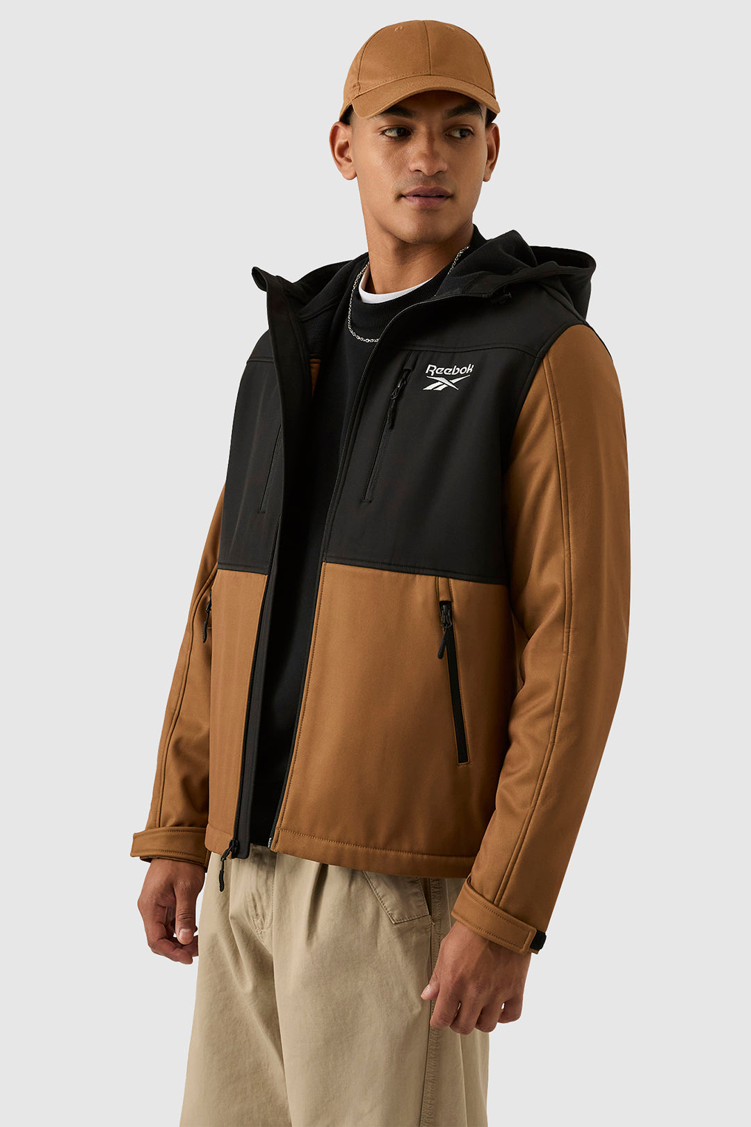 Reebok Men's  Softshell Jacket in Size S, BrandAlley