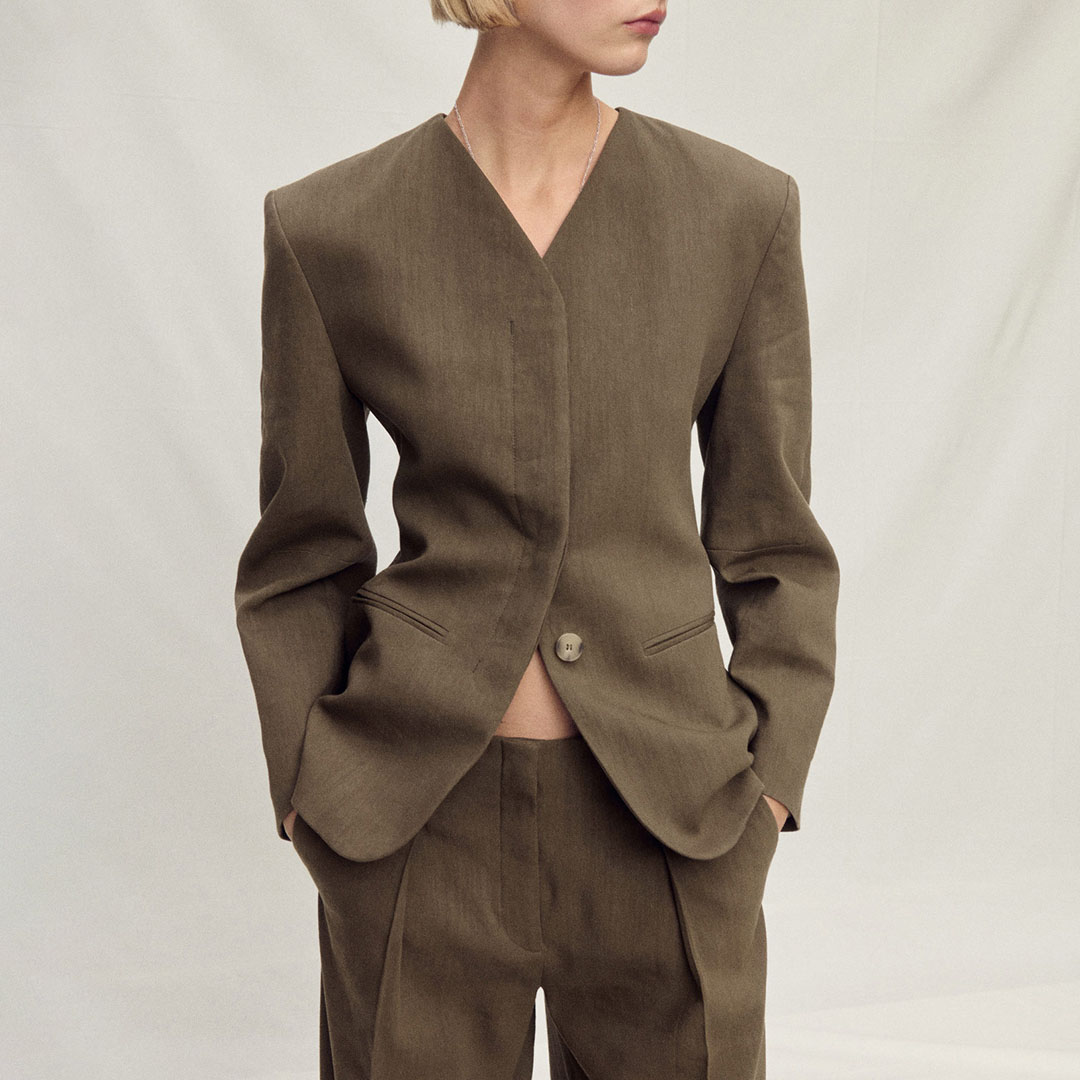 Mango Women's  Seamless linen suit jacket in Size M, BrandAlley
