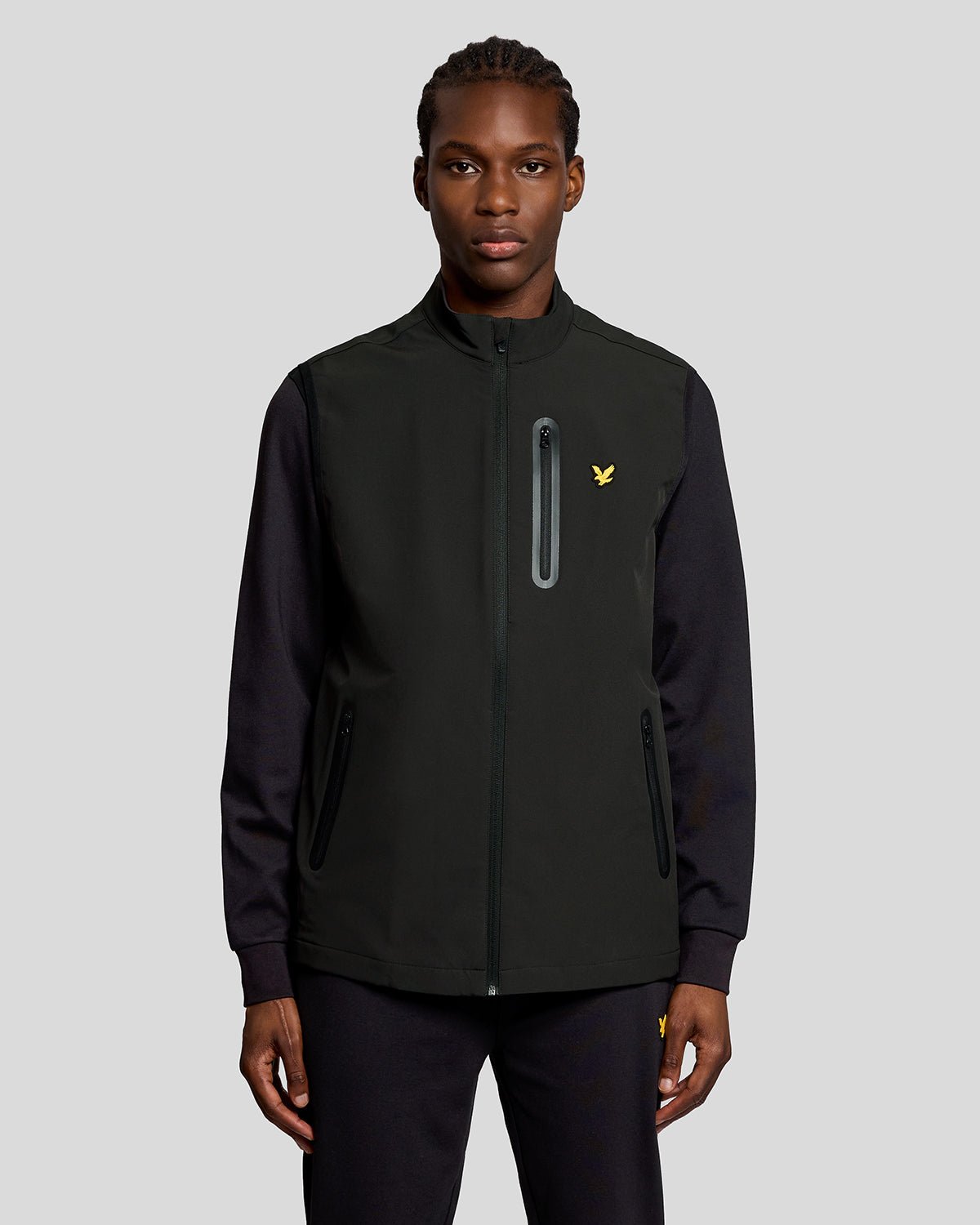 Lyle & Scott Men's  Sports Performance Gilet in Size XXL, BrandAlley