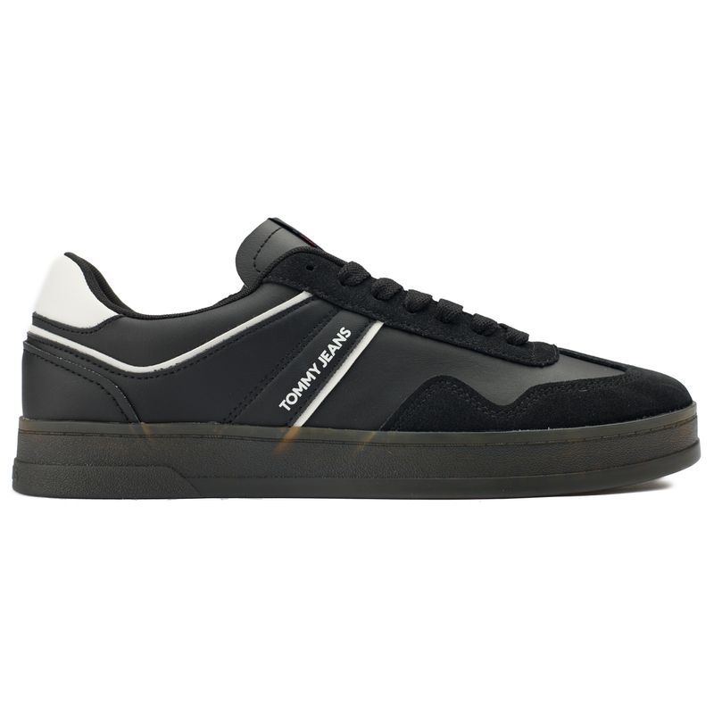 Tommy Hilfiger Men's  Tjm Retro Trainers in Size 8, BrandAlley