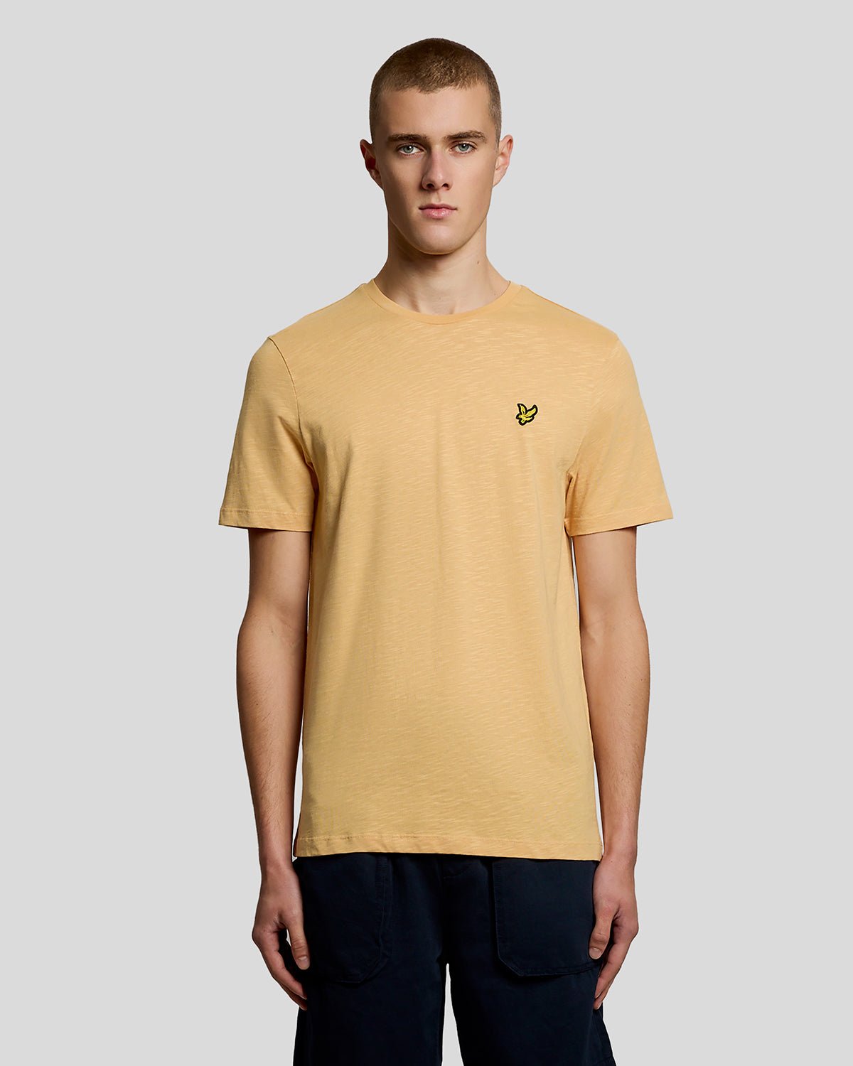 Lyle & Scott Men's  Fine Cotton Slub T-Shirt in Size XXL, BrandAlley