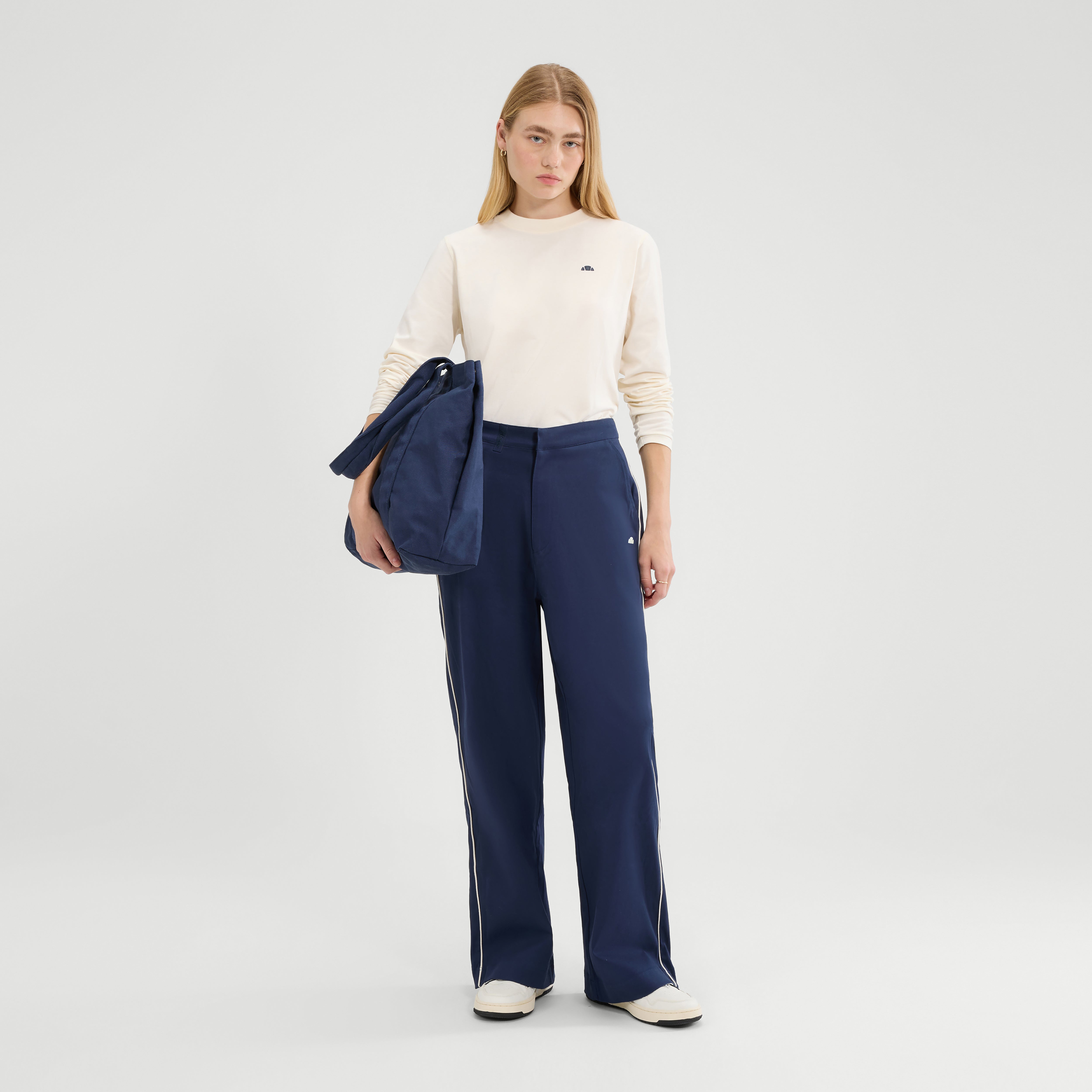 Ellesse Women's  Antoine LS Tee in Size 8, BrandAlley
