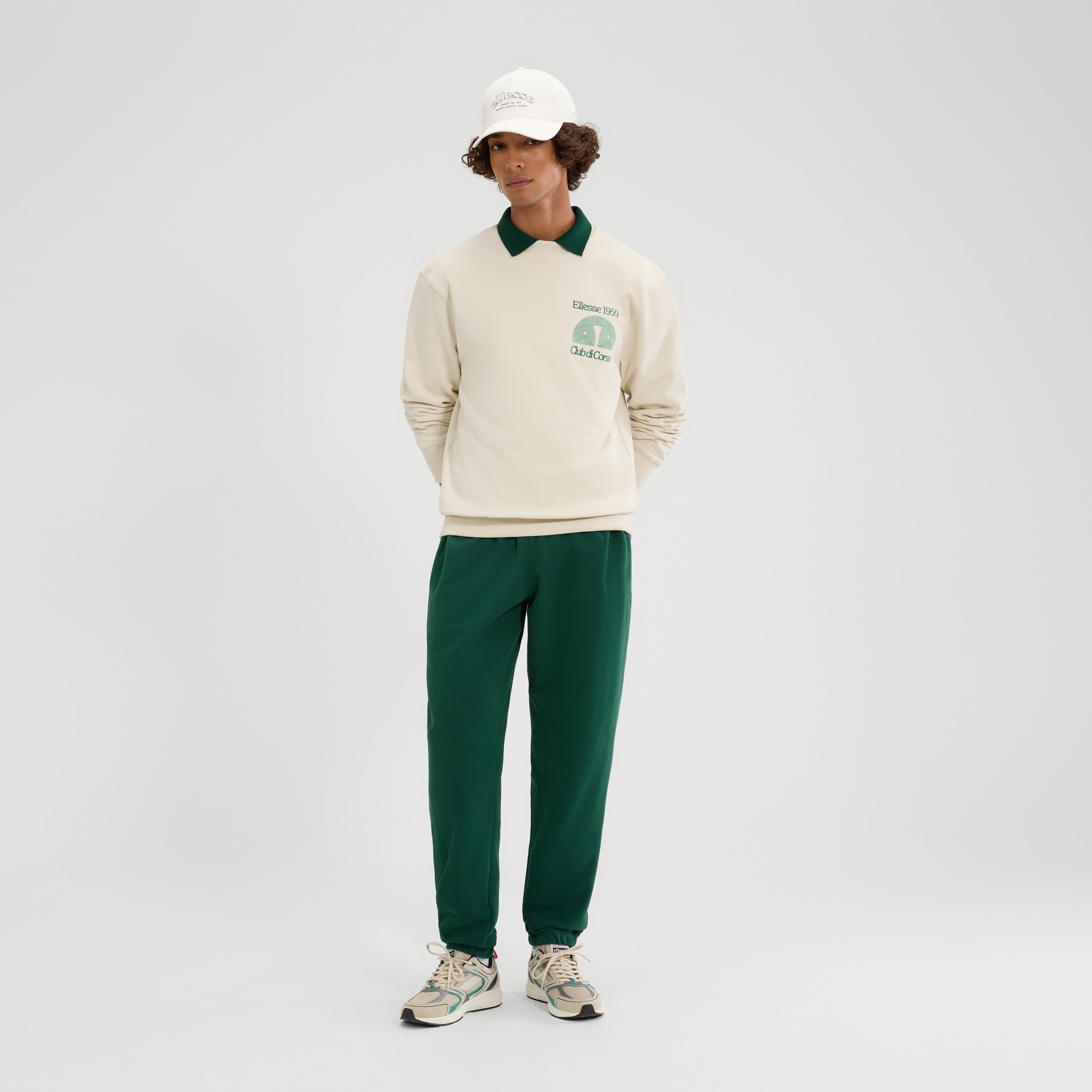 Ellesse Men's  Club Di Corsa Sweatshirt in Size L, BrandAlley