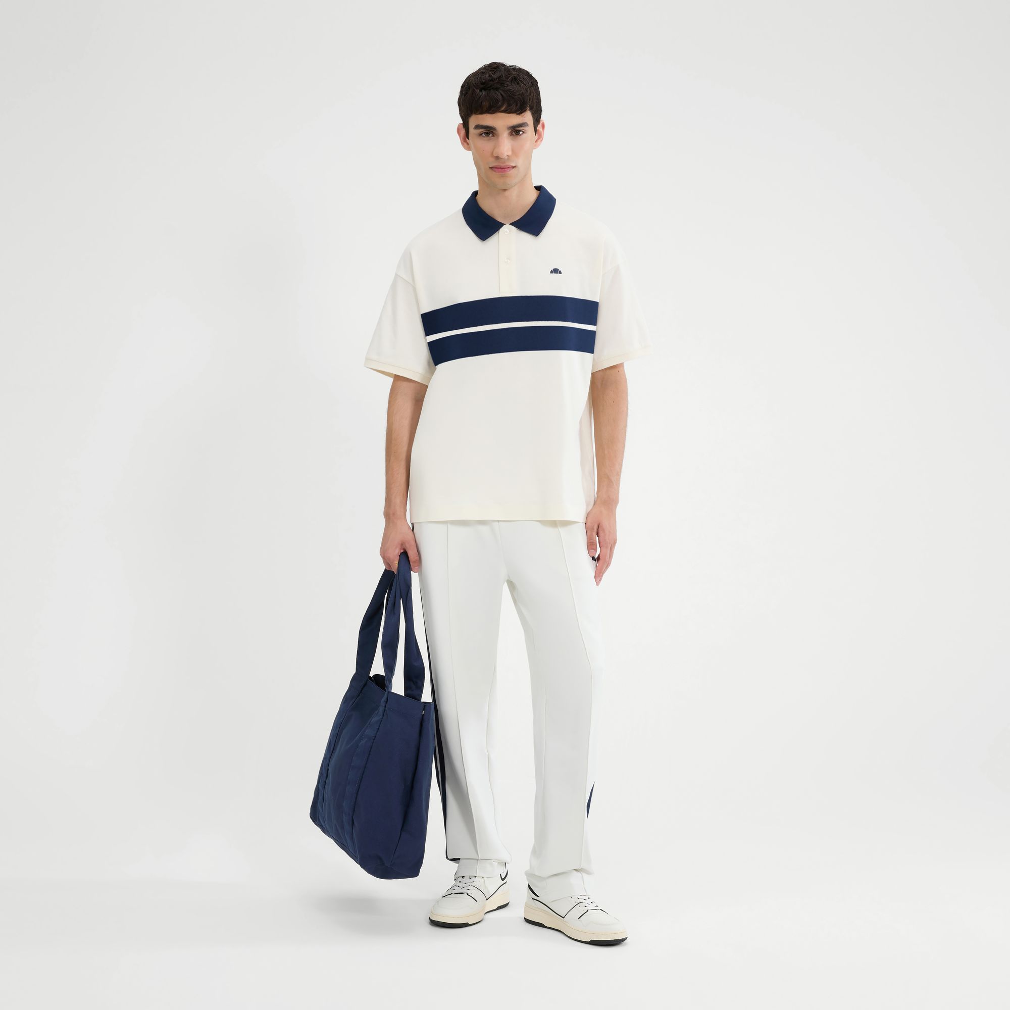 Ellesse Men's  Sbarri Polo in Size S, BrandAlley