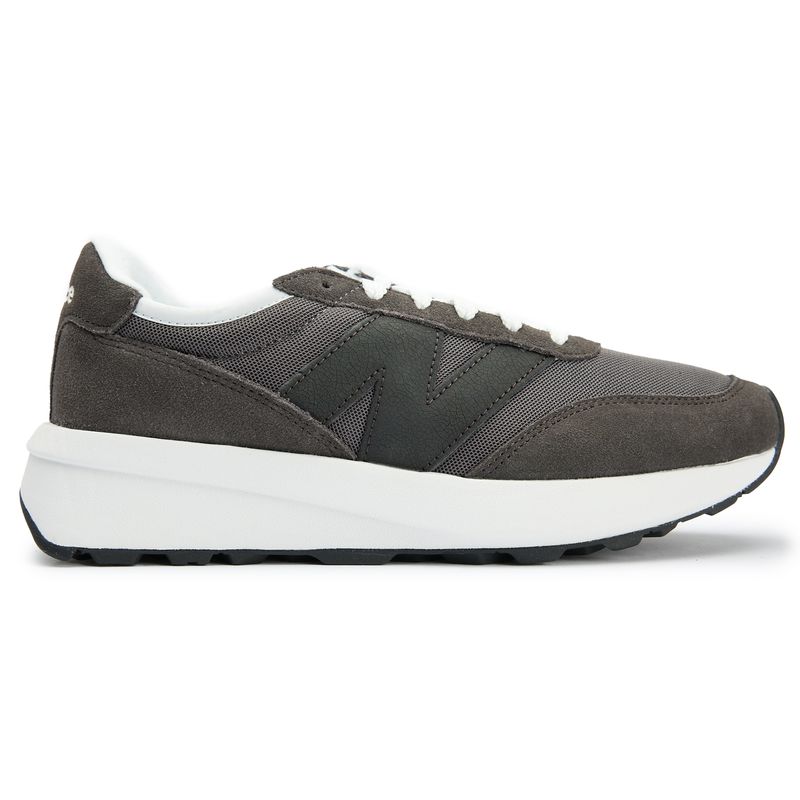 New Balance Women's  370 Trainers in Size 9, BrandAlley