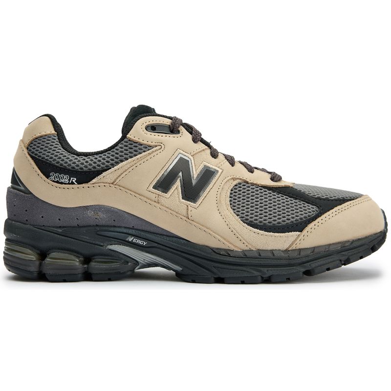 New Balance Men's  2002r Trainers in Size 9, BrandAlley