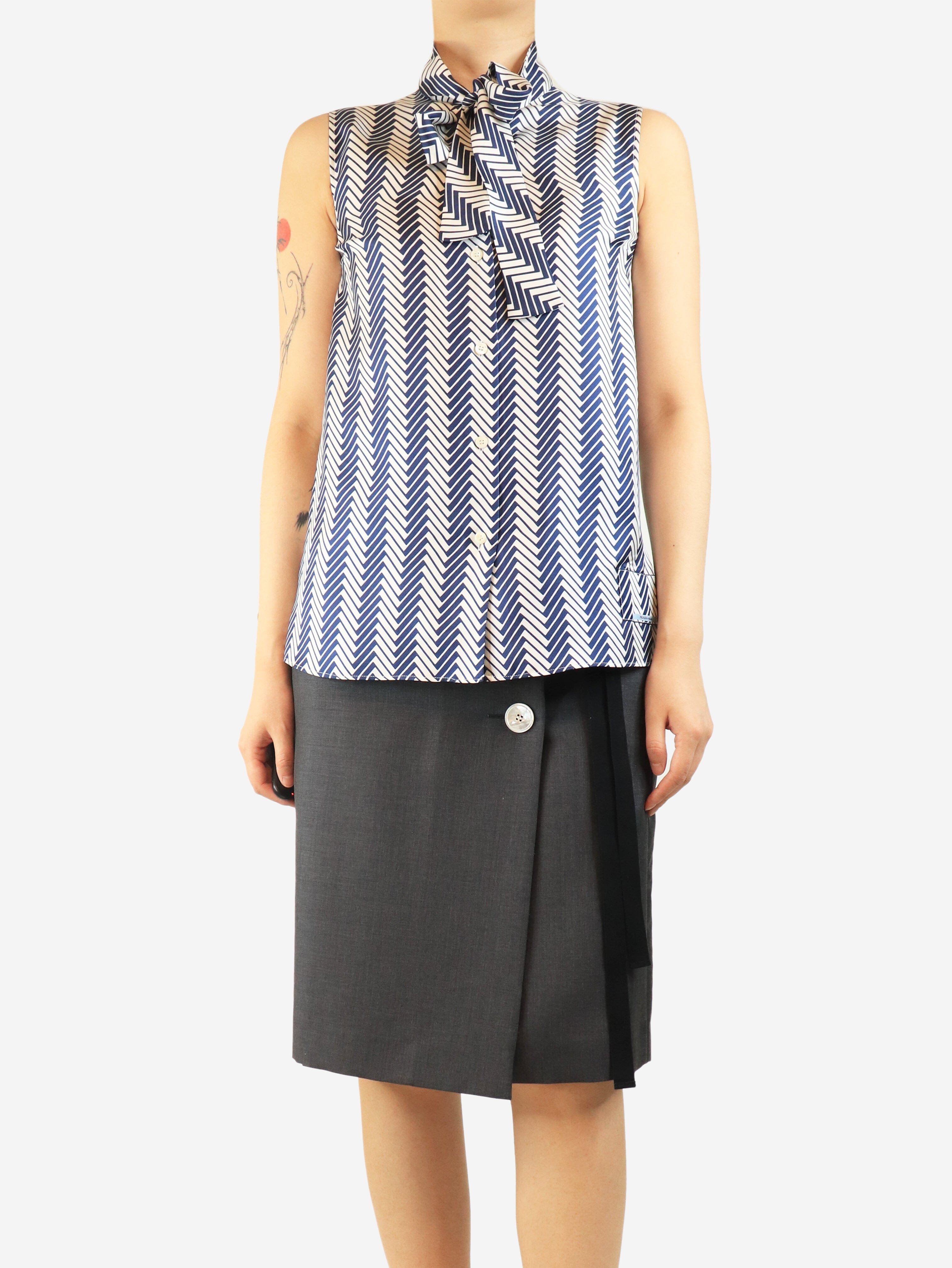 Stylish Review: Pre-Loved Prada Blue Silk Sleeveless Zig-Zag Blouse – Size 8