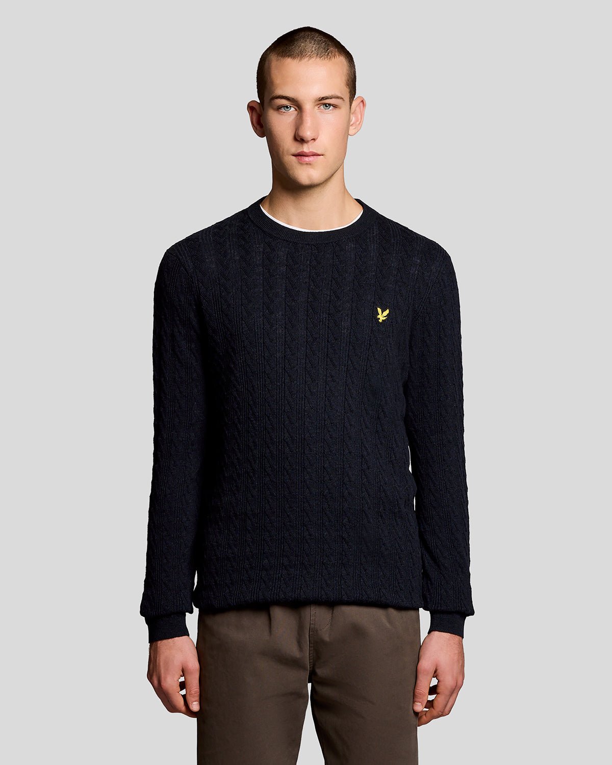 Lyle & Scott Men's   Blue Linen Blend Long Sleeve Jumper in Size S, BrandAlley