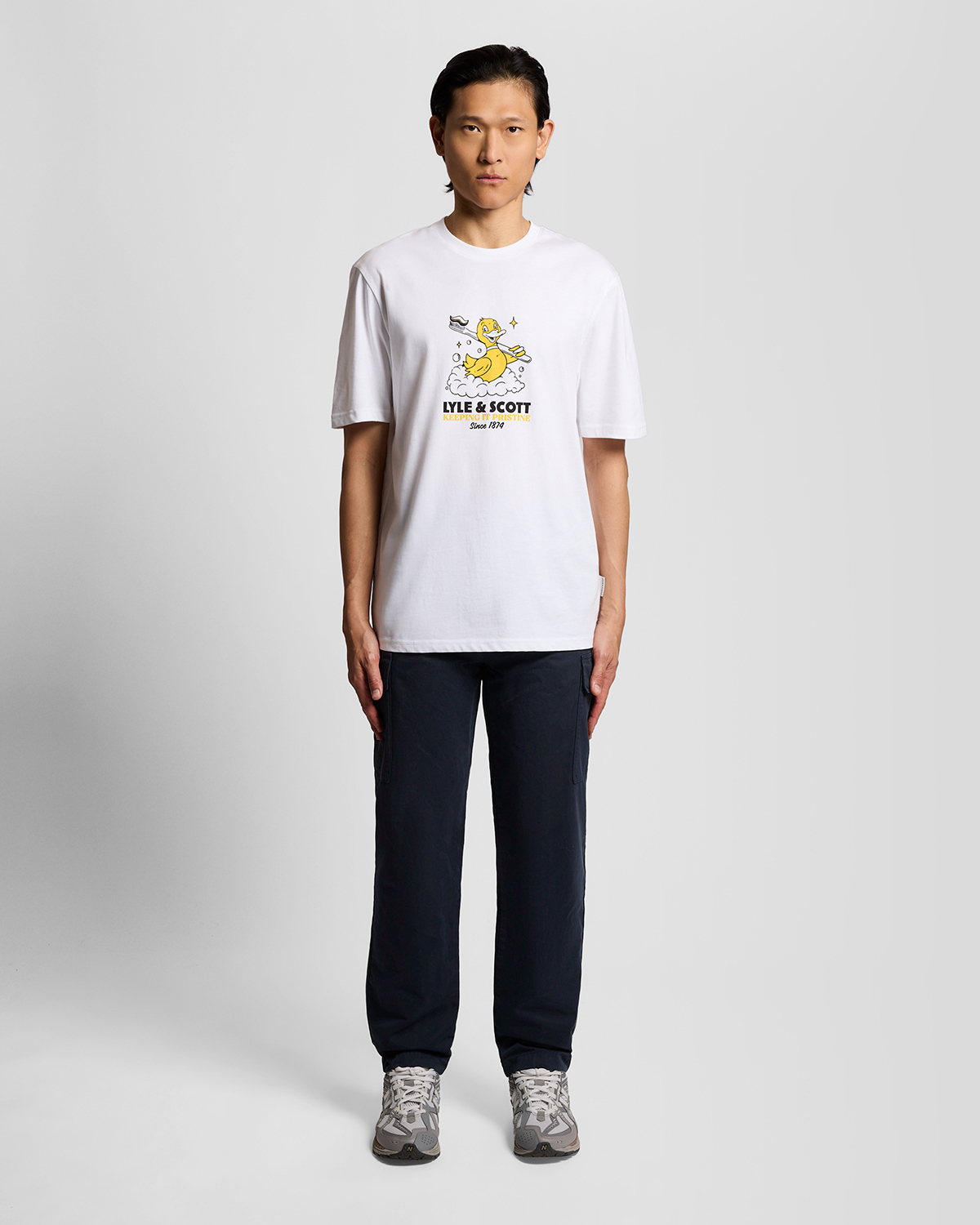 Lyle & Scott Men's  Cargo Pocket Trouser in Size 32 30, BrandAlley