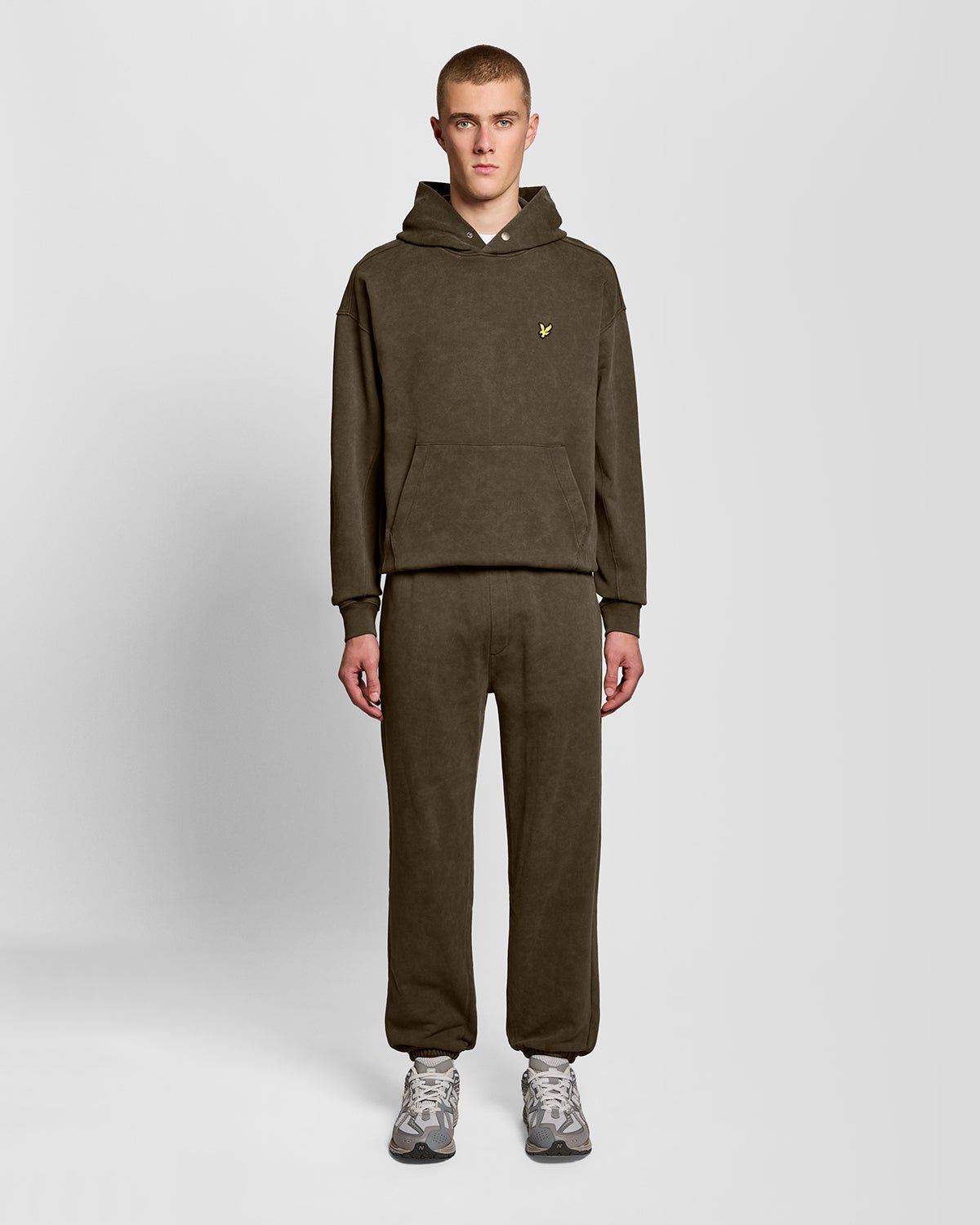 Lyle & Scott Men's  Heavy Laundered Sweatpant in Size S, BrandAlley