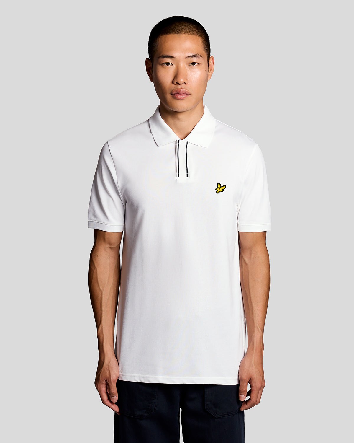 Lyle & Scott Men's  Placket Tipped Polo Shirt in Size XL, BrandAlley