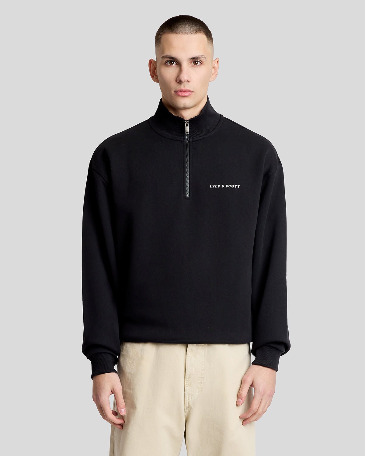 Lyle & Scott Men's  Script Heavyweight Loopback Quarter Zip Sweatshirt in Size XS, BrandAlley