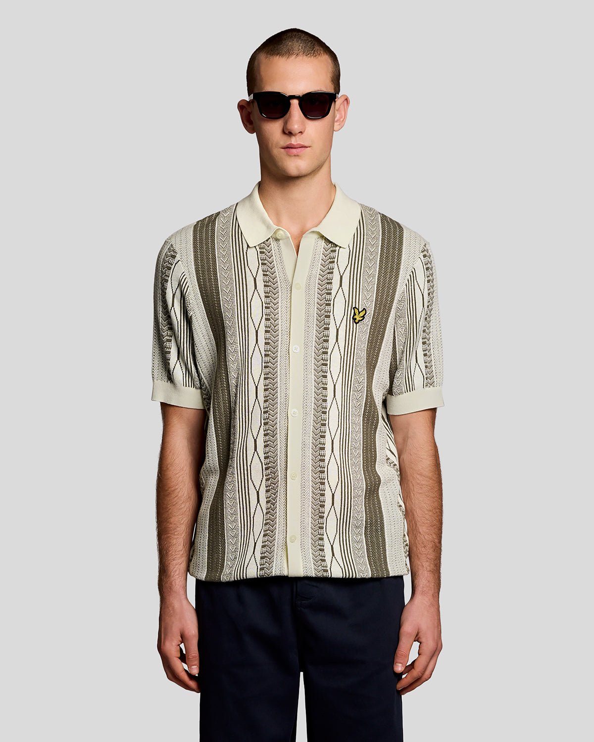 Lyle & Scott Men's   Beige Brocade Jacquard Short Sleeve Knitted Shirt in Size XS, BrandAlley
