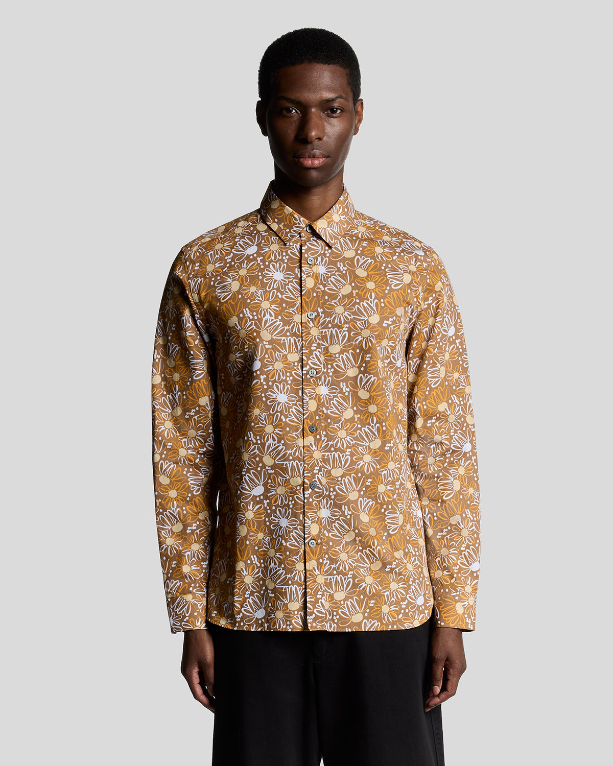Lyle & Scott Men's  Floral Printed Shirt in Size XXL, BrandAlley