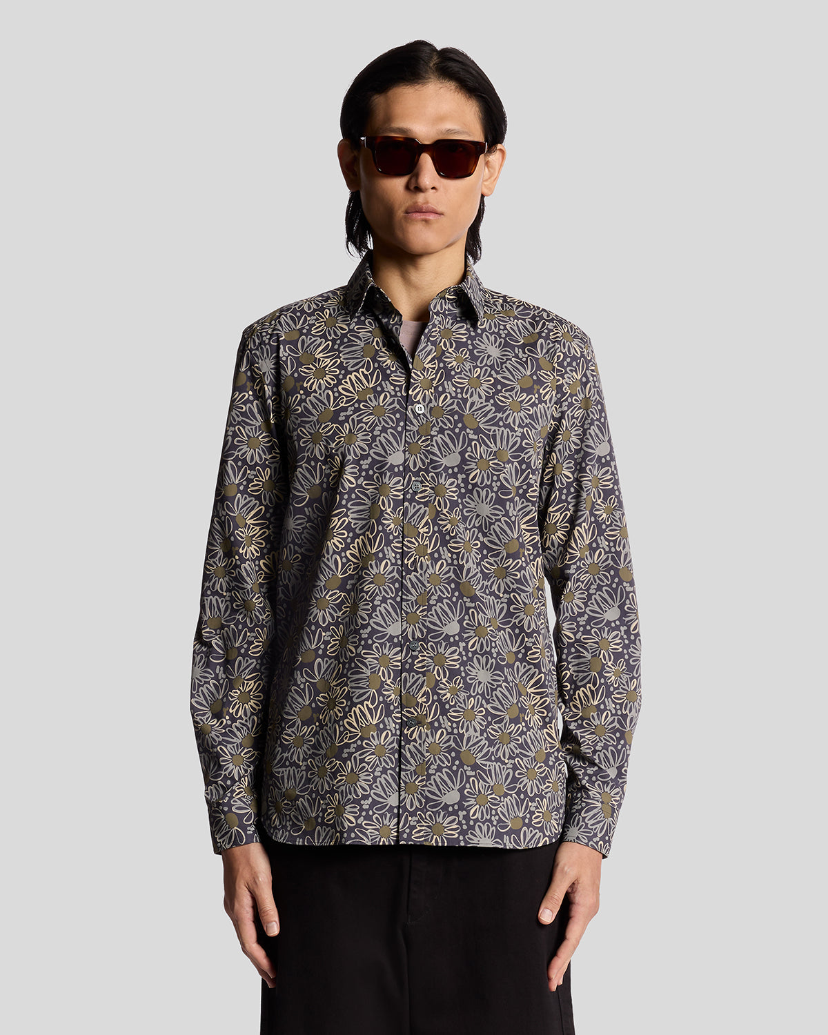 Lyle & Scott Men's  Floral Printed Shirt in Size XXL, BrandAlley
