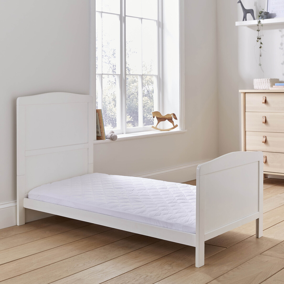 Martex Baby   Anti Allergy Quilted Mattress Protector Cotbed in Size Cot Bed, BrandAlley