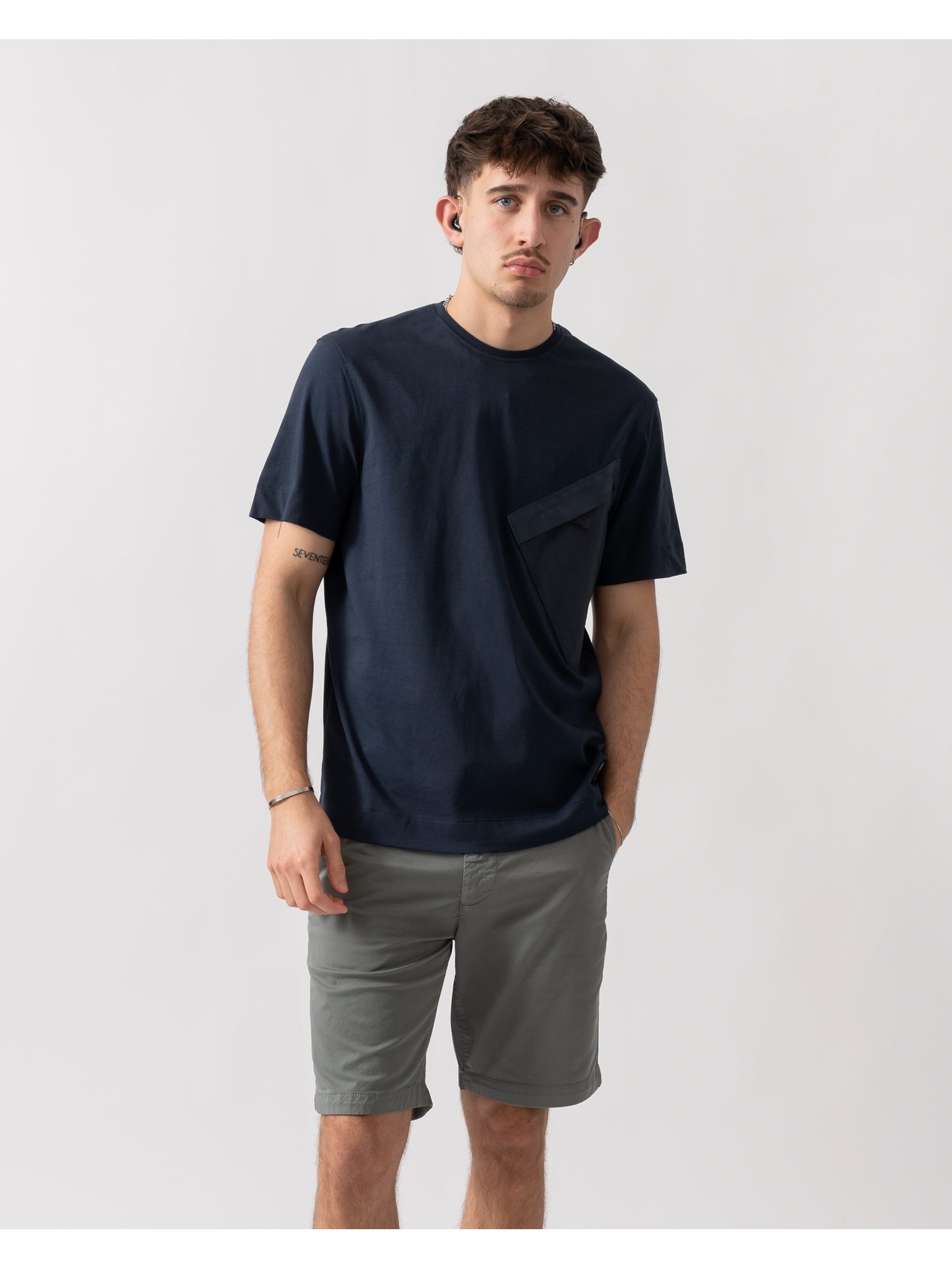 Parajumpers Men's   Midnight Dark Blue T-Shirt in Size L, BrandAlley