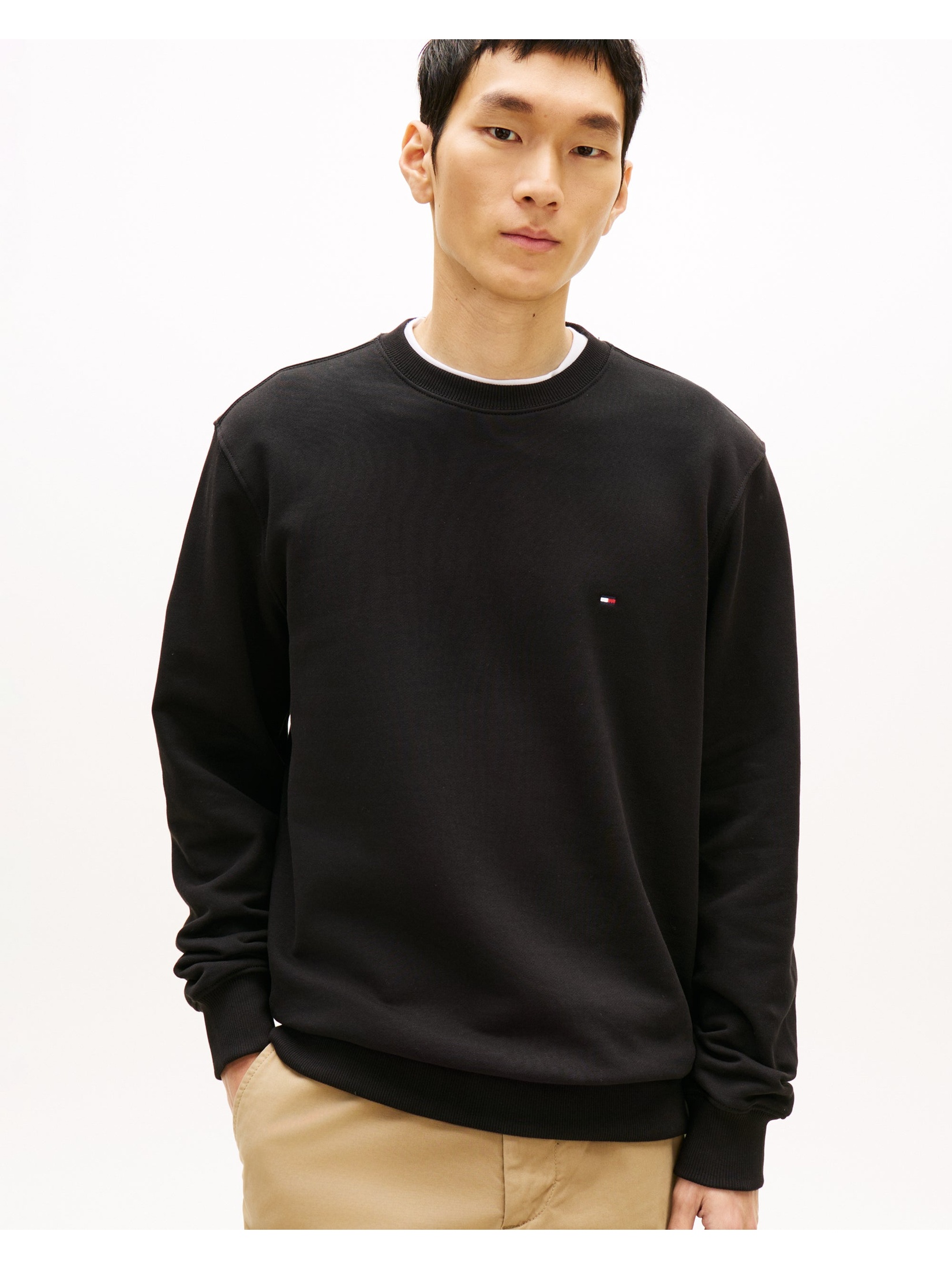 Tommy Hilfiger Men's  Black Sweatshirt in Size L, BrandAlley