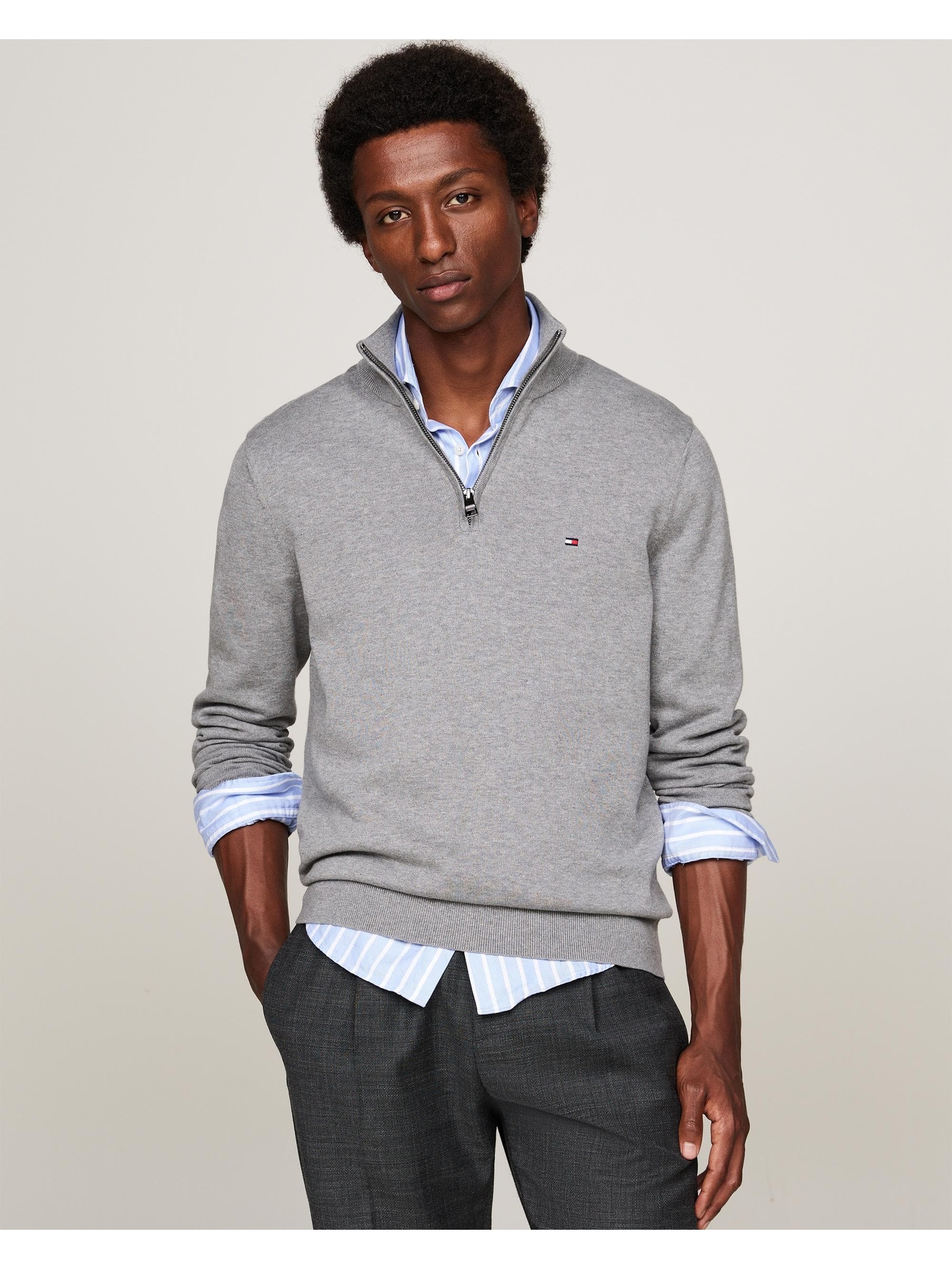 Tommy Hilfiger Men's  Grey Sweatshirt in Size XL, BrandAlley