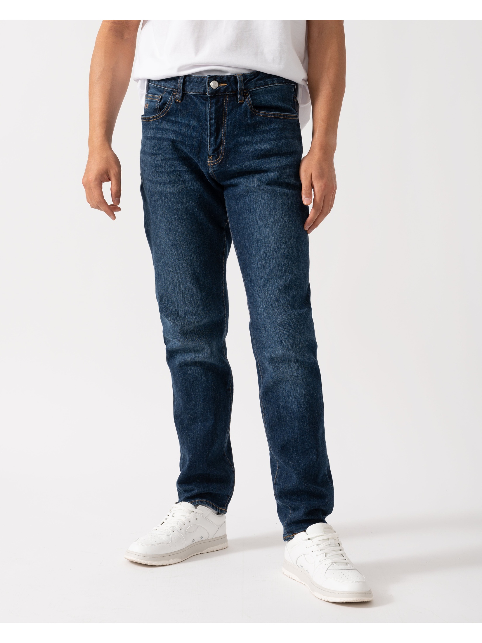 Armani Exchange Men's  Dark Blue Jeans in Size 36 32, BrandAlley