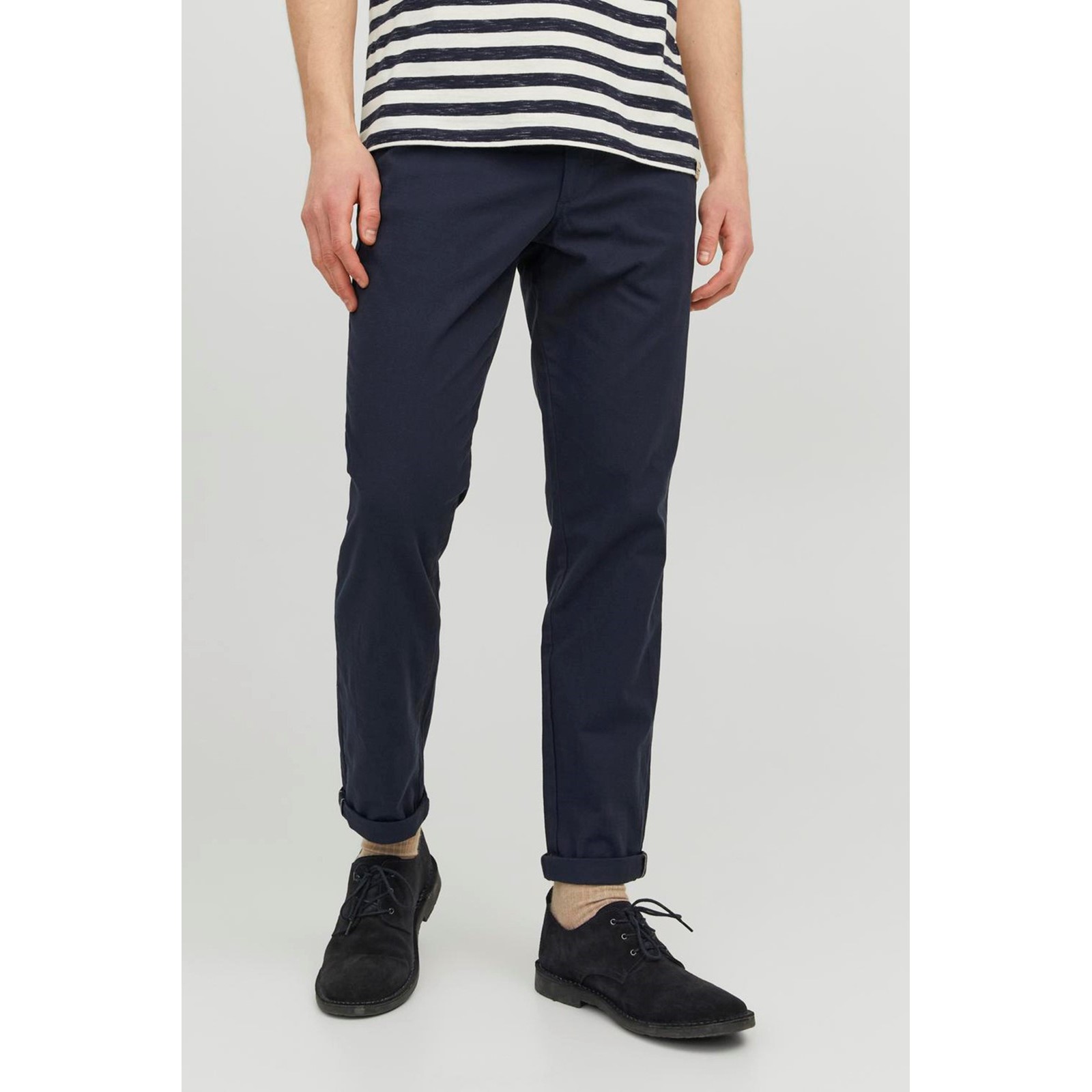 Jack & Jones Men's   Navy Slim Fit Chinos in Size 34 32, BrandAlley