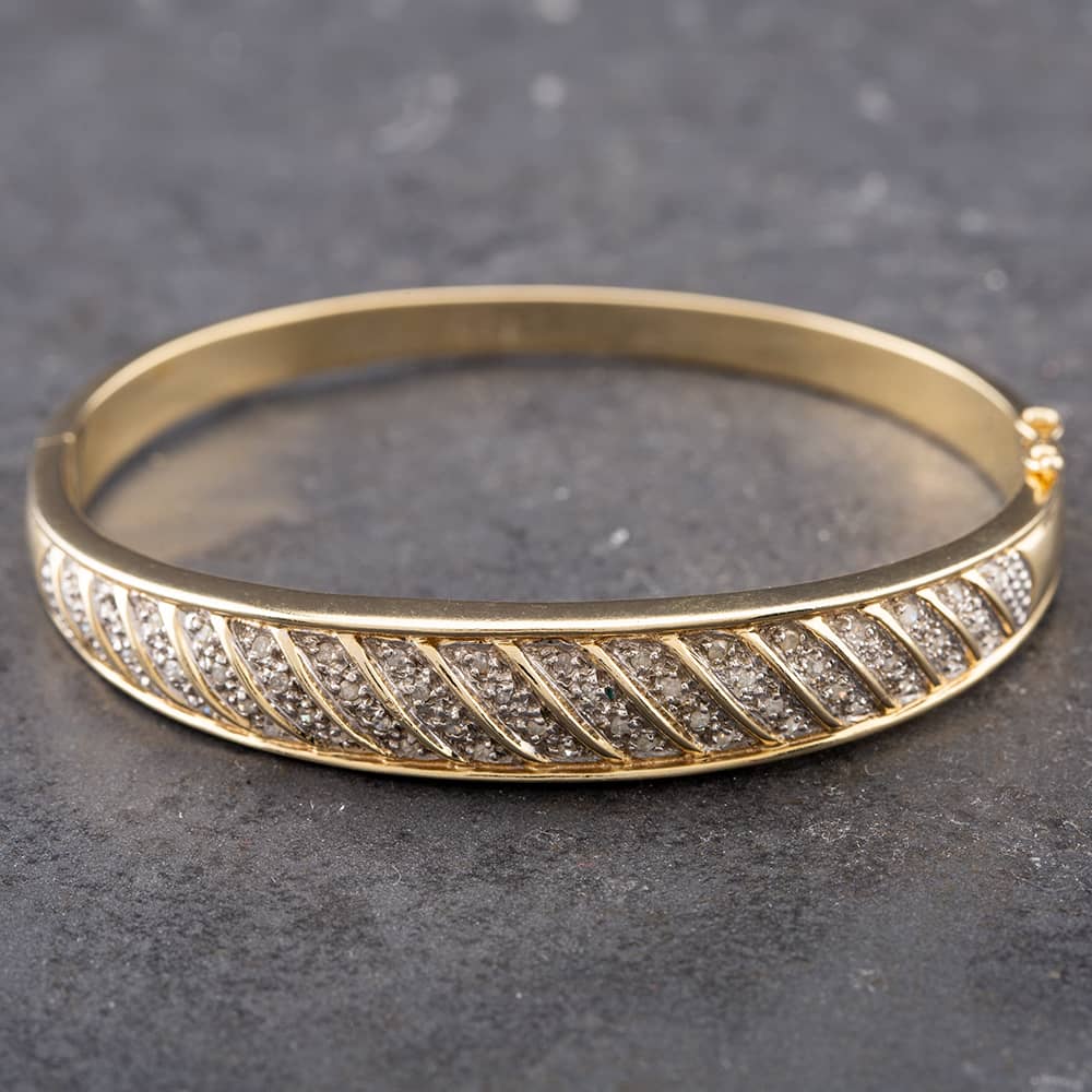 T.H.Baker Women's   Gold Pre-Loved 9Ct Yellow Diamond Graduating Standard Hinged Bangle 41211139 , BrandAlley