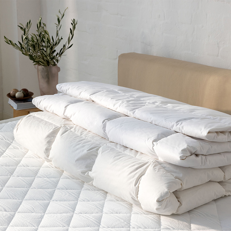 Die Zudecke    White Hungarian Goose Down 13.5Tog Single Duvet in Size Single, BrandAlley
