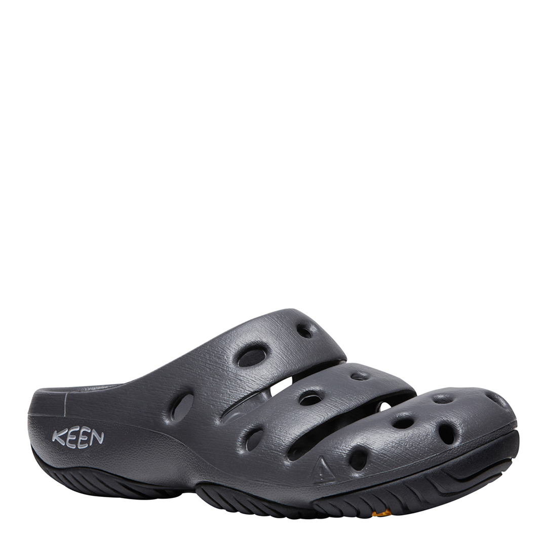 Keen Black Yogui Closed Toe Slip On Sandals - Size 4.5