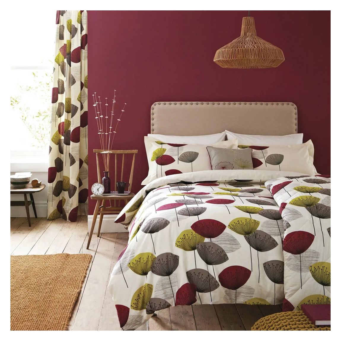 Dandelion Clocks Single Duvet Cover Set, Blackcurrant main product photo