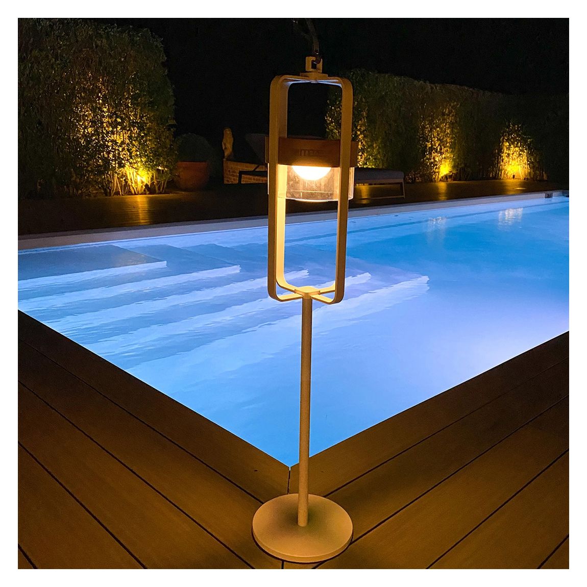 Satellite Large Solar Light with Stand, White main product photo