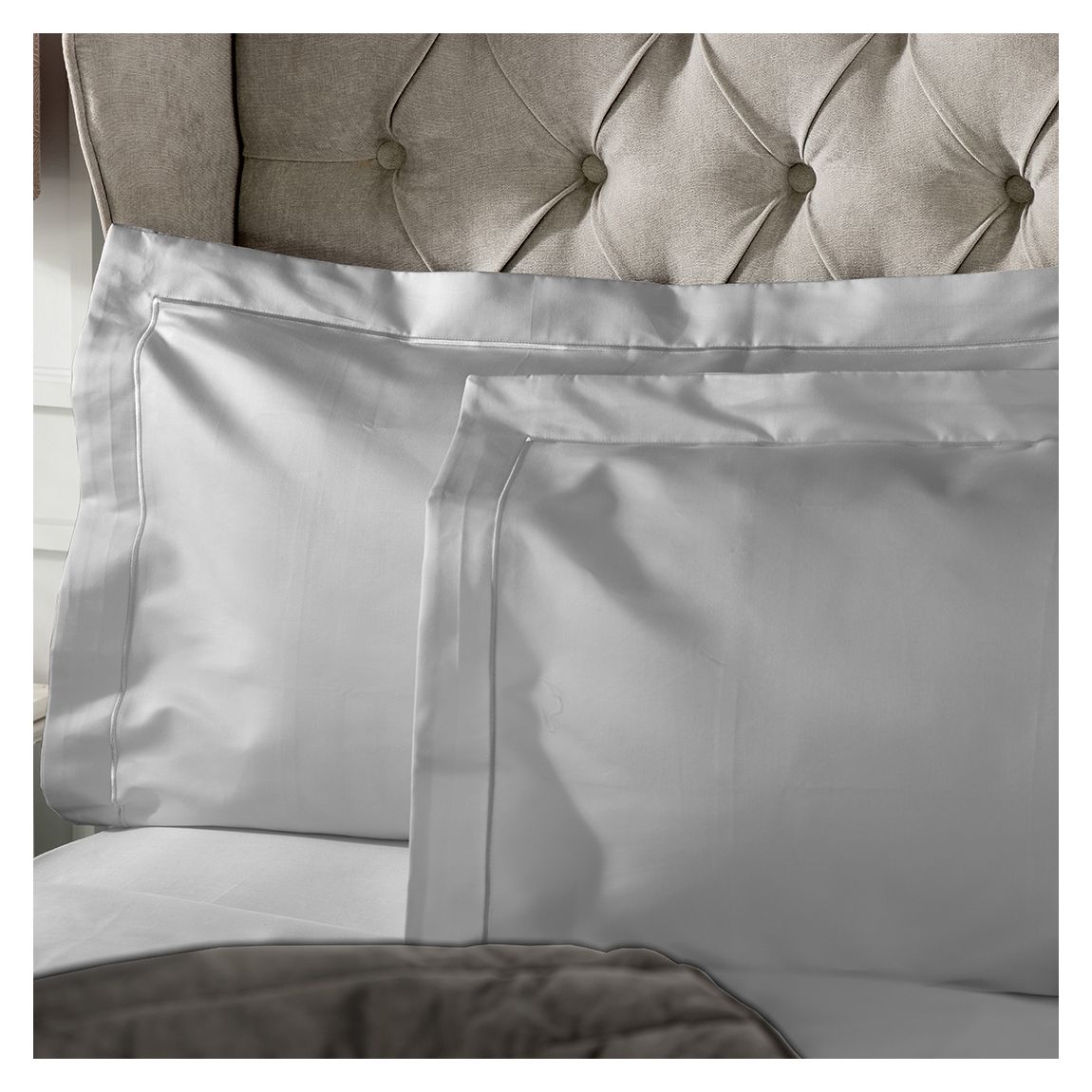 1000Tc Easycare Oxford Pillowcase, Platinum main product photo