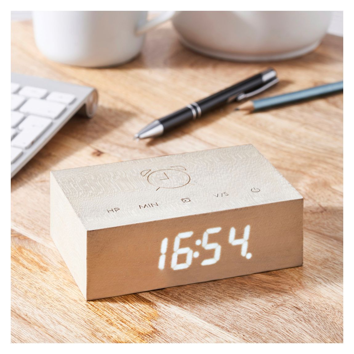 Natural White Maple Flip Click Clock main product photo