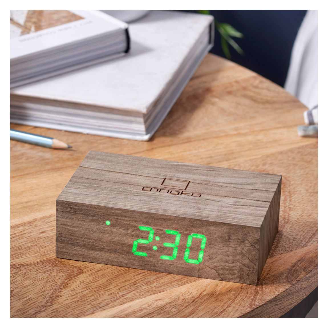 Ash Flip Click Clock main product photo